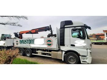 Nákladní automobil valníkový/ Plošinový, Auto s hydraulickou rukou Mercedes-Benz 2545 Actros Pritsche Kran Palfinger PK21001: obrázek 3