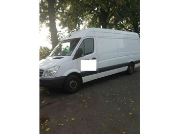 Furgon MERCEDES-BENZ Sprinter 311