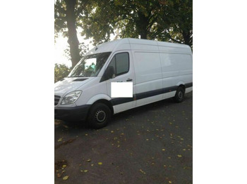 Furgon MERCEDES-BENZ Sprinter 311
