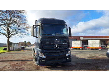 Tahač MERCEDES-BENZ Actros 1840