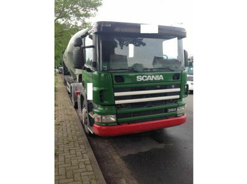 Tahač SCANIA 114