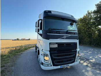 Tahač VOLVO FH 500
