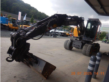 Kolesové rýpadlo VOLVO EWR150E