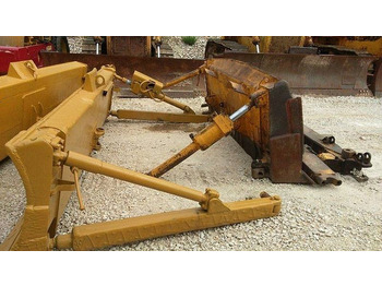Radlice pro Stavební technika CAT D7E, D7F, D7G: obrázek 4