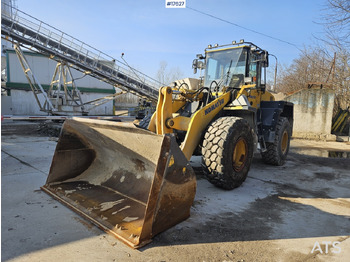 Kolový nakladač KOMATSU WA320-5