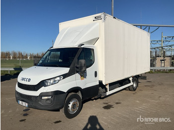 Skříňový nákladní auto IVECO Daily