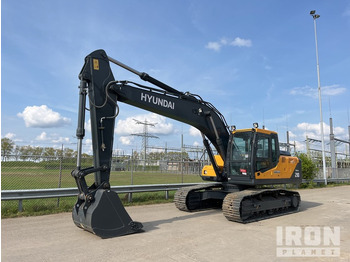 Pásové rýpadlo HYUNDAI R210