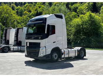 Tahač Volvo FH 500 EURO 6 // Standard // 2024 Rok // Parkclima // Globe XL // Skóry // Joystick //: obrázek 2
