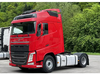 Tahač VOLVO FH