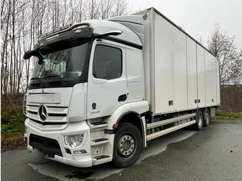 Skříňový nákladní auto MERCEDES-BENZ Actros 2546