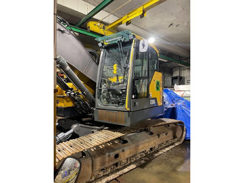 Pásové rýpadlo VOLVO ECR235