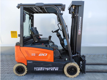 Elektrický vysokozdvižný vozík Doosan B20X-7 (Plus): obrázek 2