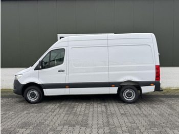 Furgon Mercedes-Benz Sprinter-317 1.9 CDI L2 9G laadruimte bekleed Leder Camera Clima M-bux media systeem DAB: obrázek 4