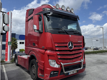 Tahač MERCEDES-BENZ Actros 1851