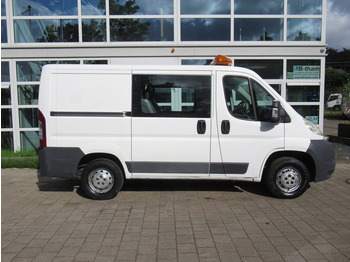 Malá dodávka, Dodávka s dvojitou kabinou Peugeot Boxer 330 2.2 HDI L1H1 P+ Dubbelcabine DOKA airco: obrázek 2