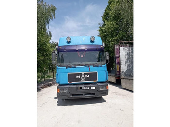 Tahač MAN 19.414