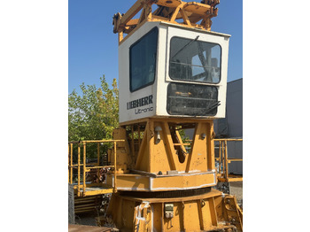 Věžový jeřáb LIEBHERR