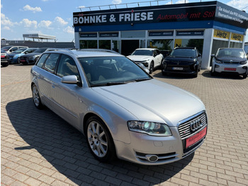 Osobní auto AUDI
