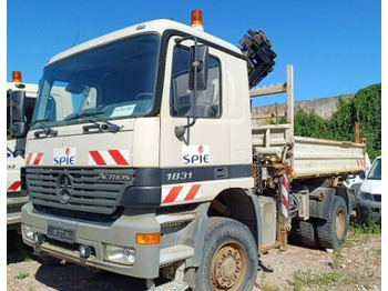 Sklápěč MERCEDES-BENZ Actros 1831