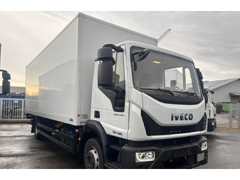 Skříňový nákladní auto IVECO