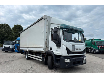 Plachtový nákladní auto IVECO