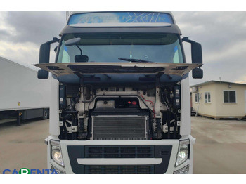 Tahač Volvo FH: obrázek 4