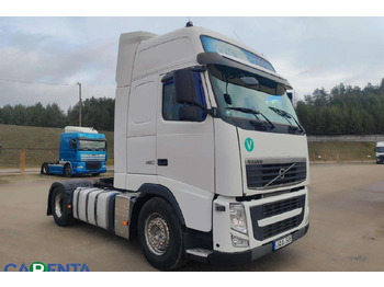 Interior photo 1: Tahač Volvo FH