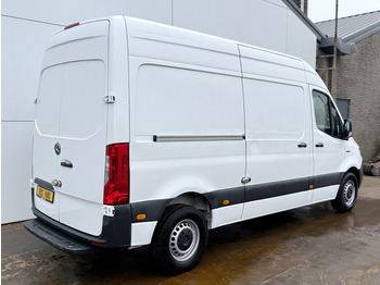 Mercedes-Benz eSprinter 312 ALL-IN PRIJS L2H2 55kWh 168km WLTP 80kw Snelladen Climate Control Stoelverwarming leasing Mercedes-Benz eSprinter 312 ALL-IN PRIJS L2H2 55kWh 168km WLTP 80kw Snelladen Climate Control Stoelverwarming: obrázek 3 Mercedes-Benz eSprinter 312 ALL-IN PRIJS L2H2 55kWh 168km WLTP 80kw Snelladen Climate Control Stoelverwarming leasing Mercedes-Benz eSprinter 312 ALL-IN PRIJS L2H2 55kWh 168km WLTP 80kw Snelladen Climate Control Stoelverwarming: obrázek 3