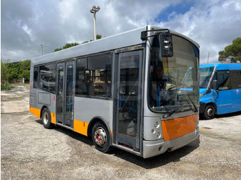 Městský autobus