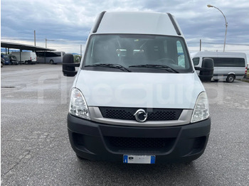 Minibus, Mikrobus Iveco Daily: obrázek 2