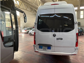 Minibus, Mikrobus Mercedes-Benz Sprinter: obrázek 5