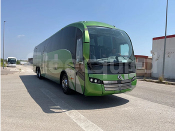 Turistický autobus VOLVO