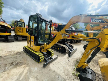 Mini rýpadlo CATERPILLAR 302