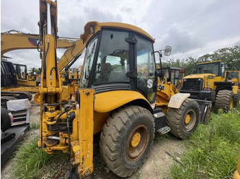 Rýpadlo-nakladač JCB 4CX: obrázek 3