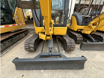 Mini rýpadlo KOMATSU PC35MR: obrázek 5