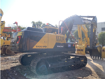 Pásové rýpadlo Volvo EC210: obrázek 2