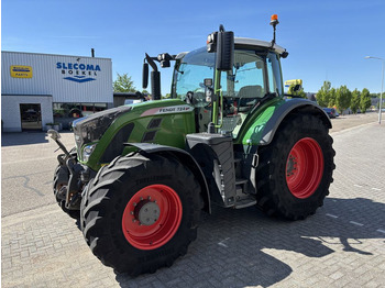 Traktor FENDT 724 Vario