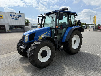 New Holland T5040 CAB + GPS leasing New Holland T5040 CAB + GPS: obrázek 1
