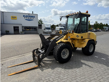 Kolový nakladač VOLVO L30B