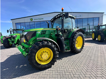 Traktor JOHN DEERE 6135R