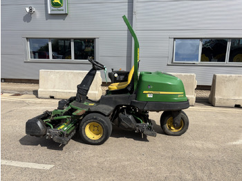 Sekačka na trávu JOHN DEERE