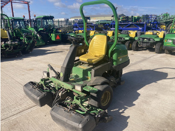 Sekačka na trávu JOHN DEERE