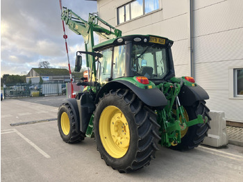 Traktor John Deere 6120M: obrázek 3