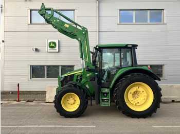 Traktor John Deere 6120M: obrázek 2