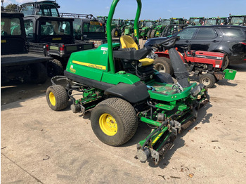 Sekačka na trávu JOHN DEERE 7500