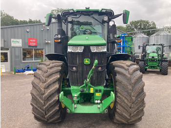 Traktor John Deere 7R 310: obrázek 4