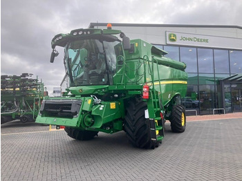 Sklízecí mlátička JOHN DEERE S Series