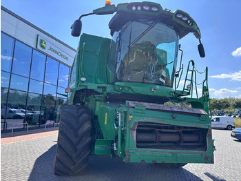 Sklízecí mlátička John Deere T670i HM: obrázek 2