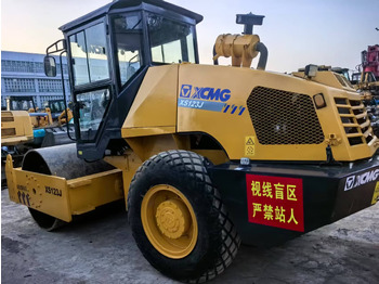 Kompaktor XCMG XS123J: obrázek 3