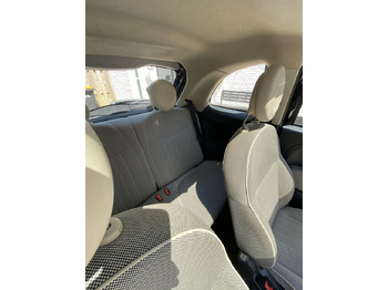 Hatchback Fiat 500 1.4-16V Pop| 2007 |108.608| XN-199-T: obrázek 3